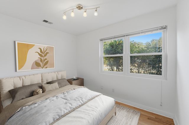 1749 Lady Ashley Street, Charleston, SC 29412