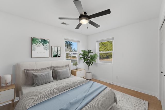 1749 Lady Ashley Street, Charleston, SC 29412