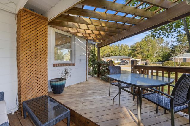 1749 Lady Ashley Street, Charleston, SC 29412