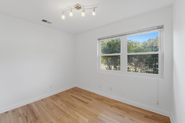 1749 Lady Ashley Street, Charleston, SC 29412