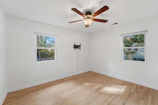 1749 Lady Ashley Street, Charleston, SC 29412