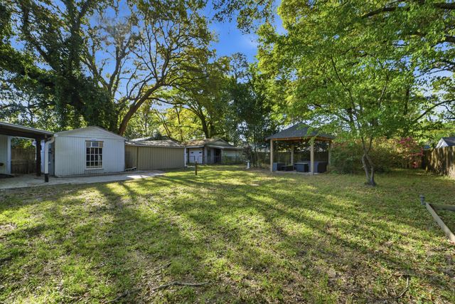 1749 Lady Ashley Street, Charleston, SC 29412