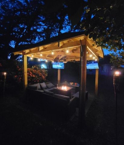 1749 Lady Ashley Street, Charleston, SC 29412