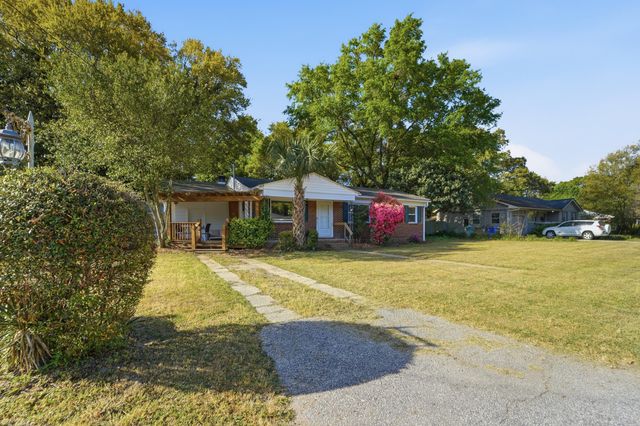 1749 Lady Ashley Street, Charleston, SC 29412