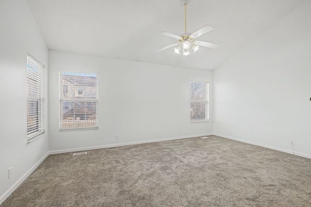 121 Rose Garden Ln, Goodlettsville, TN 37072