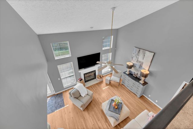 121 Rose Garden Ln, Goodlettsville, TN 37072