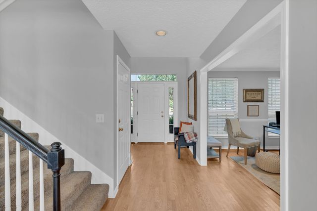 121 Rose Garden Ln, Goodlettsville, TN 37072