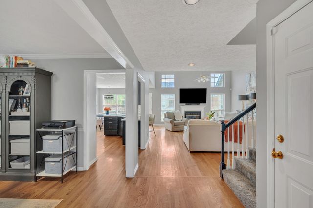 121 Rose Garden Ln, Goodlettsville, TN 37072