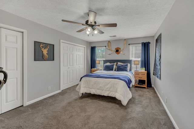 121 Rose Garden Ln, Goodlettsville, TN 37072