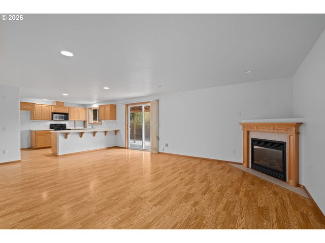 4388 Se PINE Way, Hillsboro, OR 97123