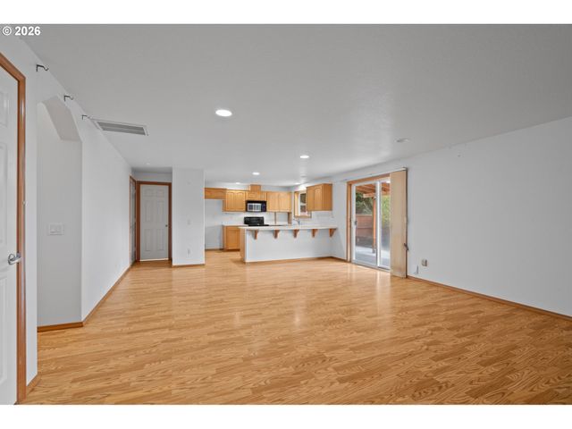 4388 Se PINE Way, Hillsboro, OR 97123