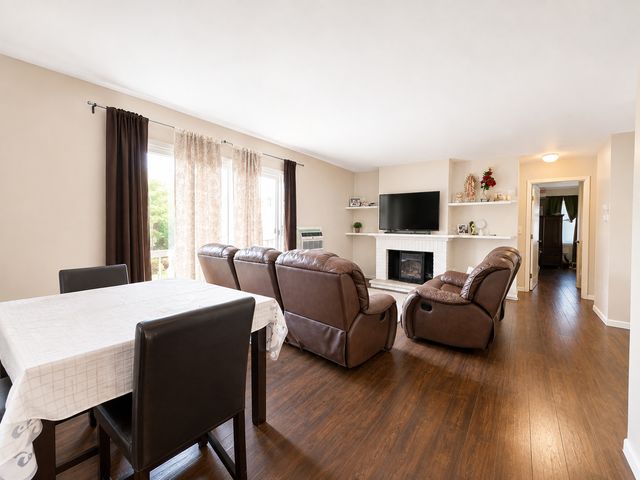 444 Cavalier Court 3-1, West Dundee, IL 60118