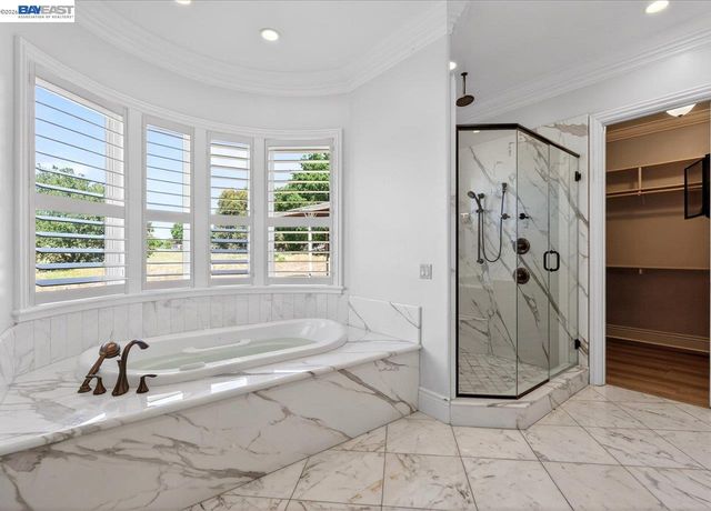 920 Happy Valley Rd, Pleasanton, CA 94566