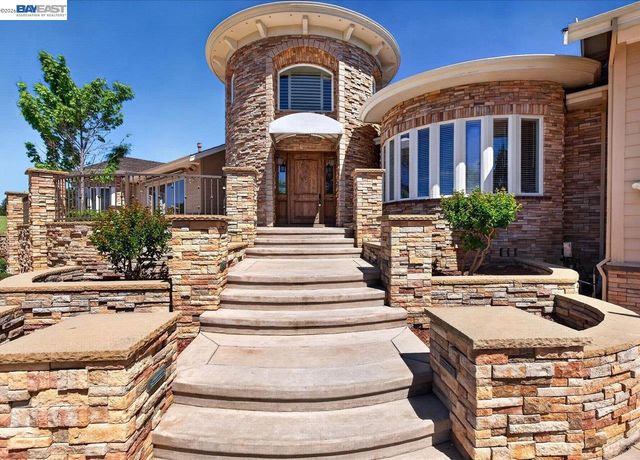 920 Happy Valley Rd, Pleasanton, CA 94566