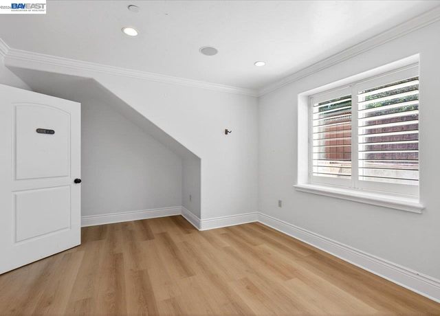 920 Happy Valley Rd, Pleasanton, CA 94566