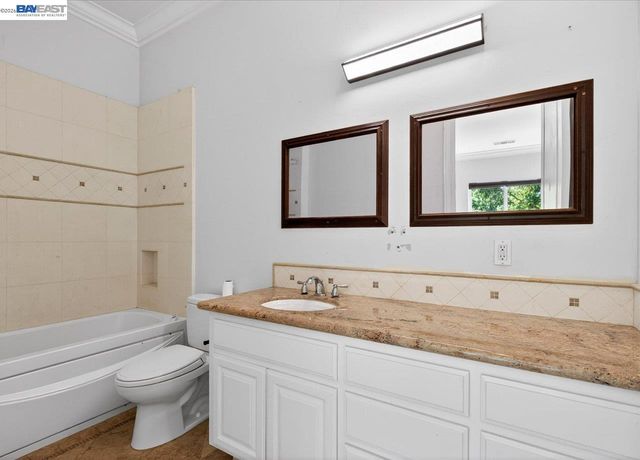 920 Happy Valley Rd, Pleasanton, CA 94566