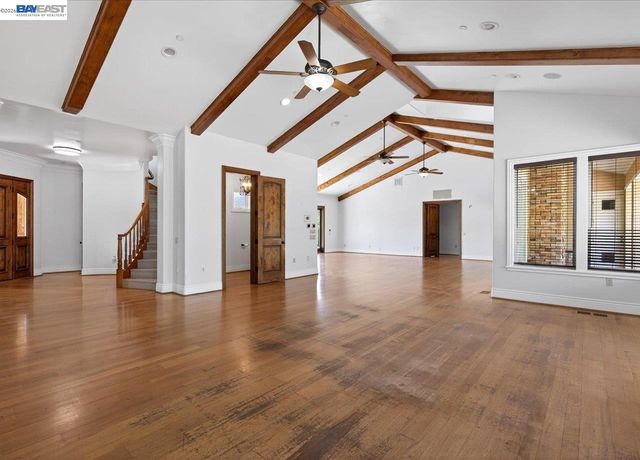 920 Happy Valley Rd, Pleasanton, CA 94566