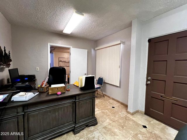 16 E HATCHER Road, Phoenix, AZ 85020