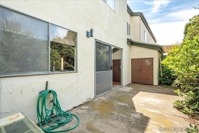 7200 Melody Ln 2, La Mesa, CA 91942