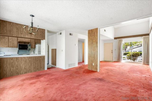 7200 Melody Ln 2, La Mesa, CA 91942