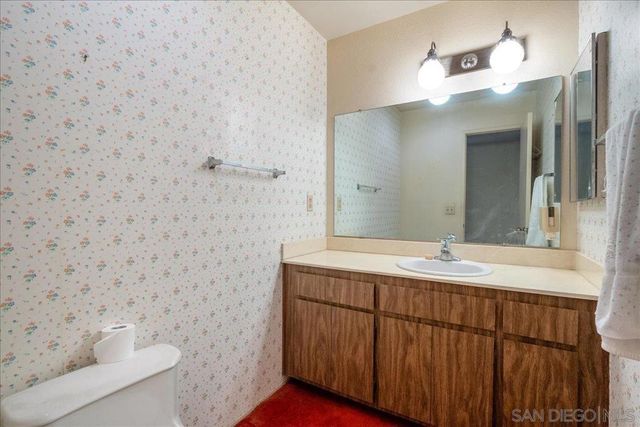 7200 Melody Ln 2, La Mesa, CA 91942