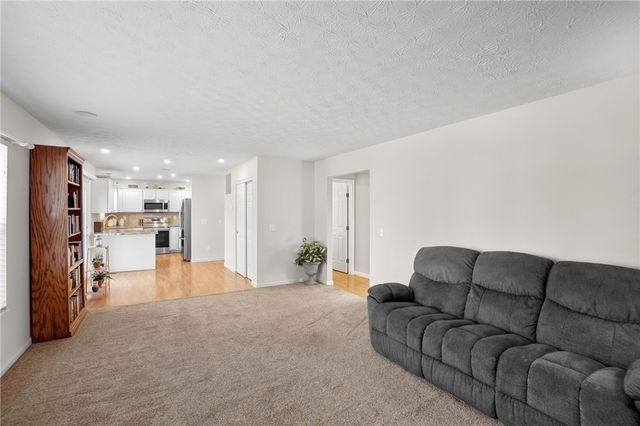 6822 Wintergreen Place, Huber Heights, OH 45424