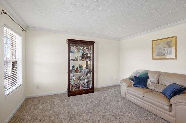 6822 Wintergreen Place, Huber Heights, OH 45424