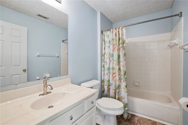 6822 Wintergreen Place, Huber Heights, OH 45424