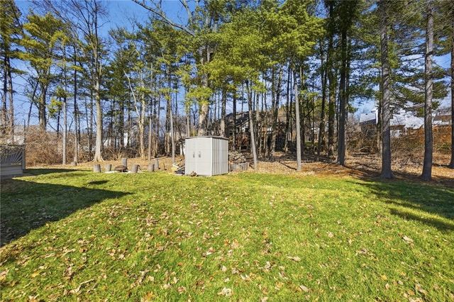 6822 Wintergreen Place, Huber Heights, OH 45424