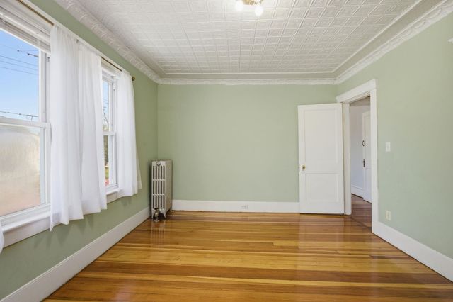 18 Fifield Street, Nashua, NH 03060