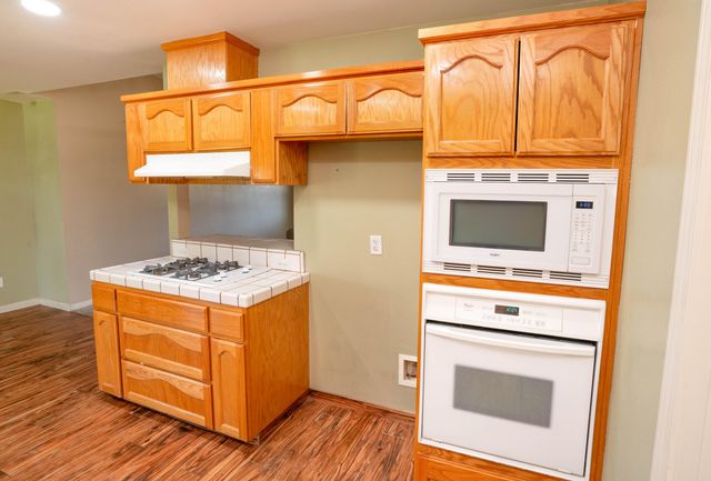 36705 144 Road, Visalia, CA 93292