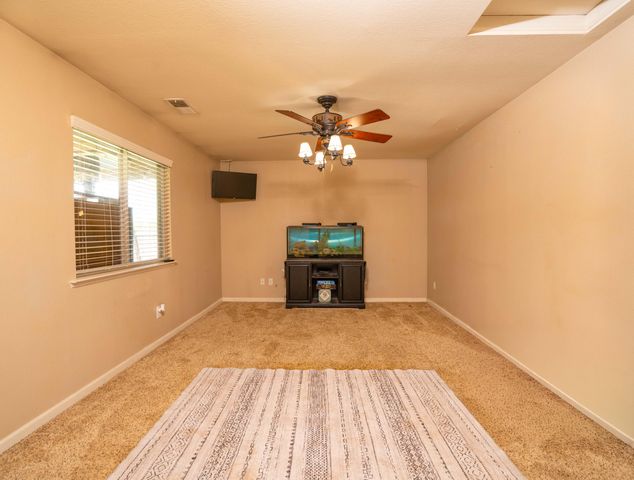 36705 144 Road, Visalia, CA 93292