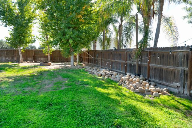 36705 144 Road, Visalia, CA 93292