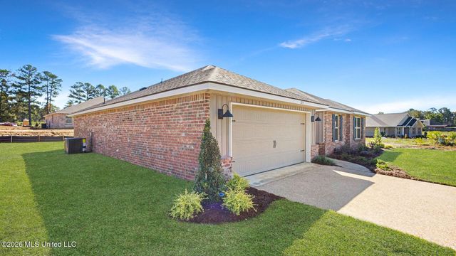 268 Raulston Drive, Byram, MS 39272