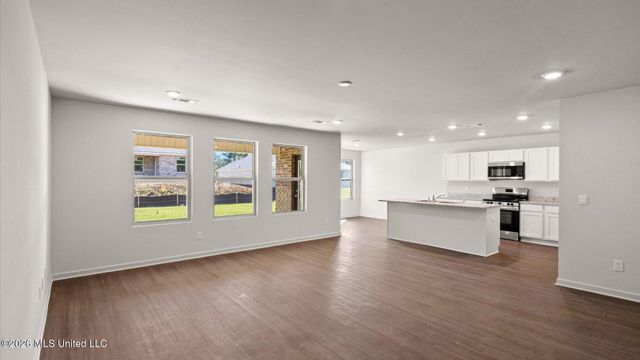 268 Raulston Drive, Byram, MS 39272