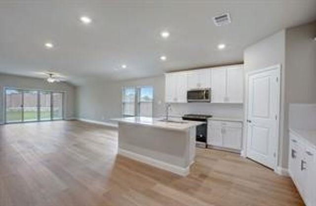 1209 Gardendale Hollow Lane, Anna, TX 75409