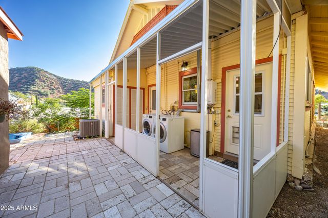 111 CLAWSON Avenue, Bisbee, AZ 85603