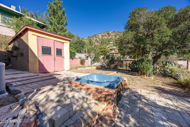 111 CLAWSON Avenue, Bisbee, AZ 85603