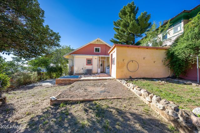 111 CLAWSON Avenue, Bisbee, AZ 85603