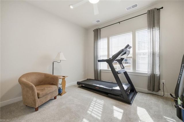 2104 Mainsail DR, Carrollton, VA 23314