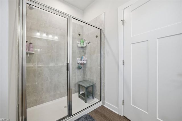 2104 Mainsail DR, Carrollton, VA 23314