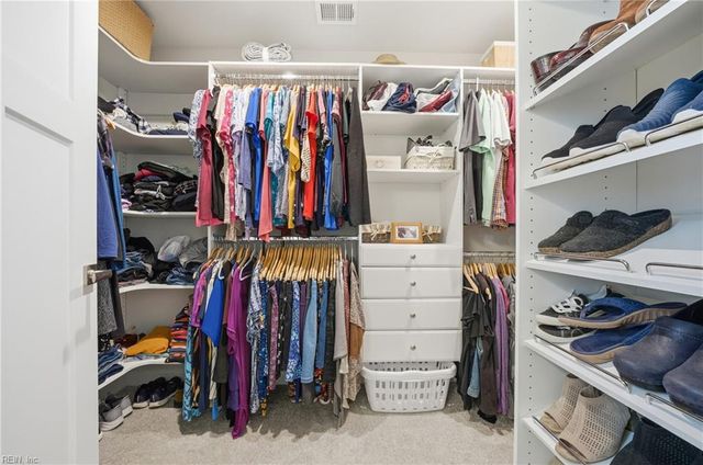 2104 Mainsail DR, Carrollton, VA 23314