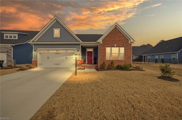 2104 Mainsail DR, Carrollton, VA 23314