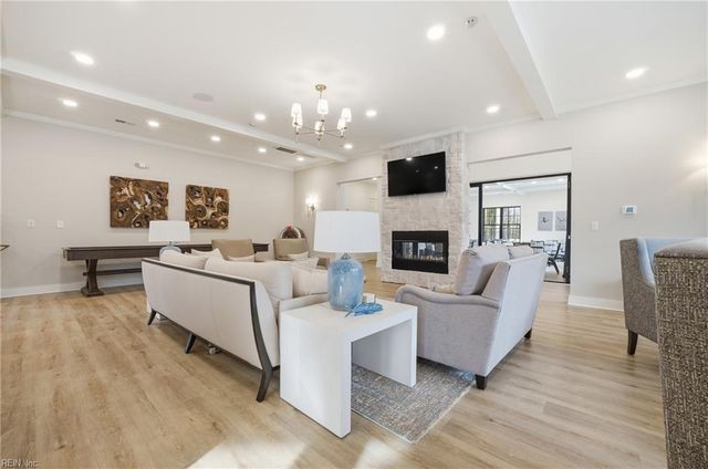 2104 Mainsail DR, Carrollton, VA 23314