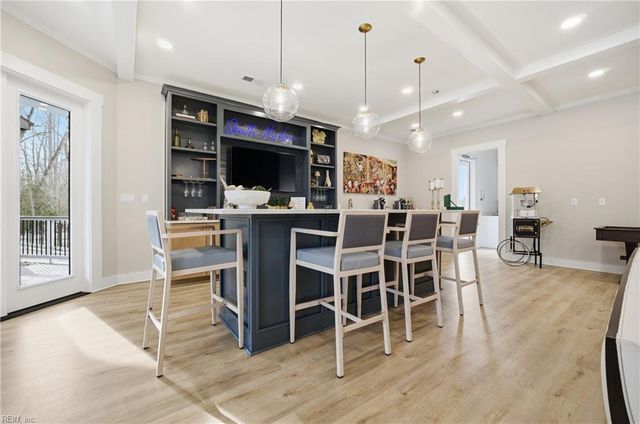 2104 Mainsail DR, Carrollton, VA 23314