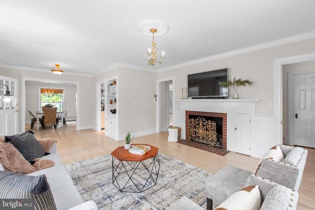 1217 BRENT ST, Fredericksburg, VA 22401