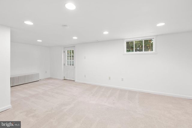 1217 BRENT ST, Fredericksburg, VA 22401