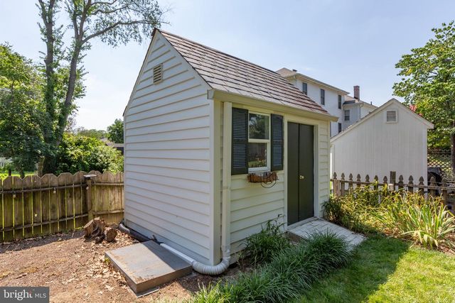 1217 BRENT ST, Fredericksburg, VA 22401