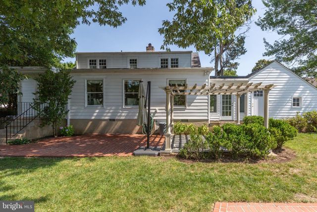 1217 BRENT ST, Fredericksburg, VA 22401
