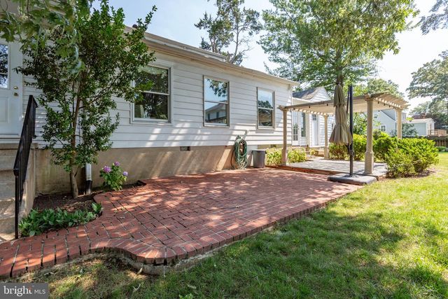 1217 BRENT ST, Fredericksburg, VA 22401